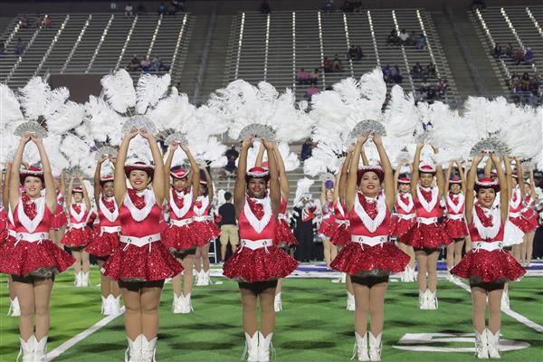Scarlets performing the fan dance
